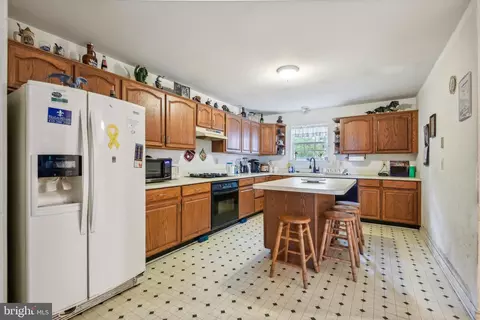 Kitchen - 1828 Mitchell Dr, Aberdeen, MD 21001 photo 1 of 2