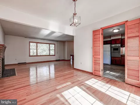 Living - 405 Stoney Ter, Fallston, MD 21047 photo 5 of 7