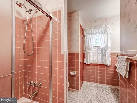 Bath - 405 Stoney Ter, Fallston, MD 21047 photo 1 of 2
