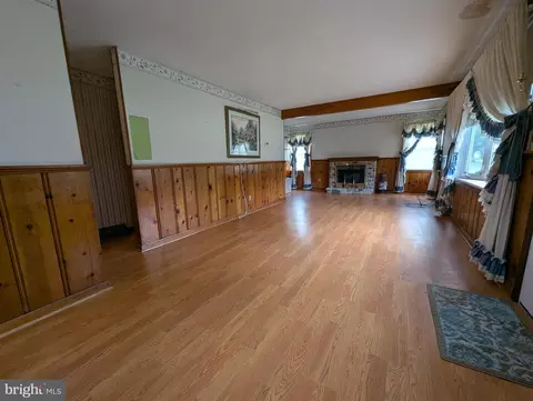 923 Waters Ave, Fallston, MD 21047 photo 11
