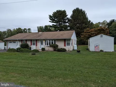 923 Waters Ave, Fallston, MD 21047 photo 3