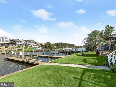 Exterior - 3 G Neptune Dr, Joppa, MD 21085 photo 10 of 10