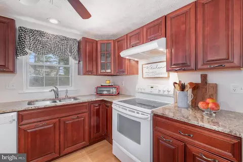 435 Abbey Cir, Abingdon, MD 21009 photo 6