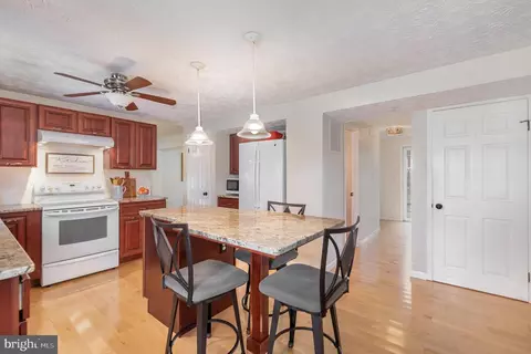 435 Abbey Cir, Abingdon, MD 21009 photo 9