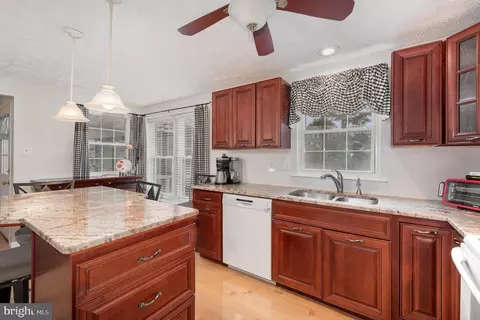 435 Abbey Cir, Abingdon, MD 21009 photo 7