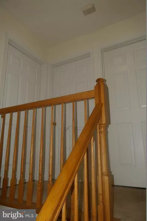 Entry Way - 552 Macintosh Cir, Joppa, MD 21085 photo 4 of 5