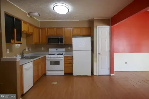 Kitchen - 552 Macintosh Cir, Joppa, MD 21085 photo 1 of 1