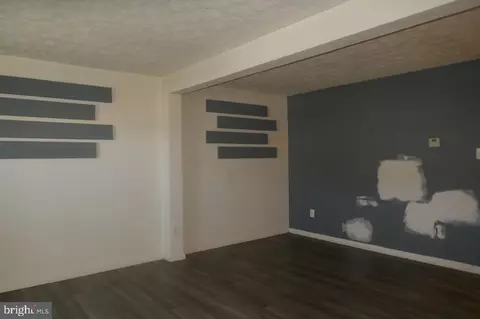 Living - 552 Macintosh Cir, Joppa, MD 21085 photo 1 of 4
