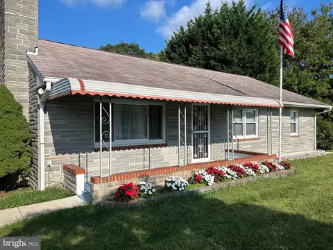 2523 Mountain Rd, Joppa, MD 21085 photo 2