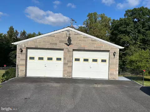 2523 Mountain Rd, Joppa, MD 21085 photo 5