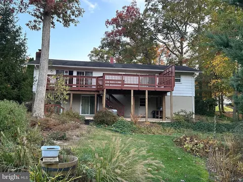 Exterior - 418 Larkspur Dr, Joppa, MD 21085 photo 6 of 10
