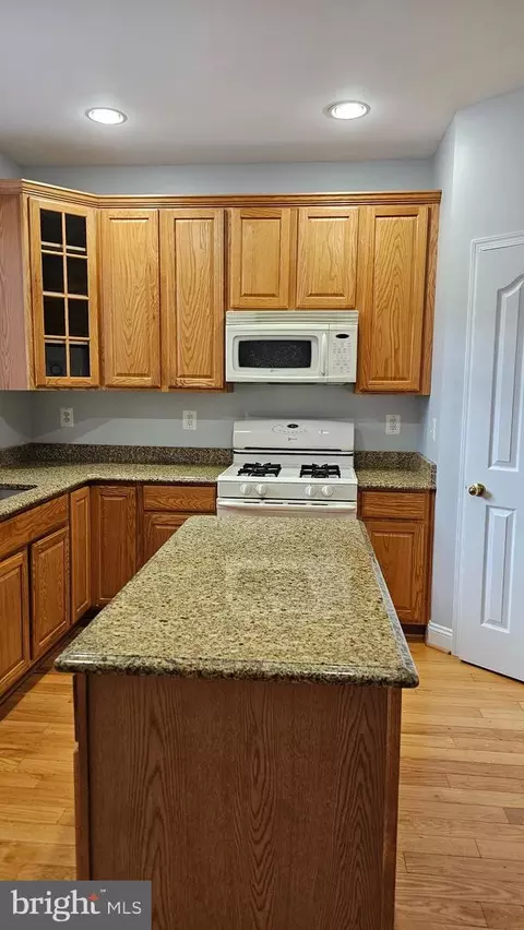 621 Berwick Ct, Abingdon, MD 21009 photo 5