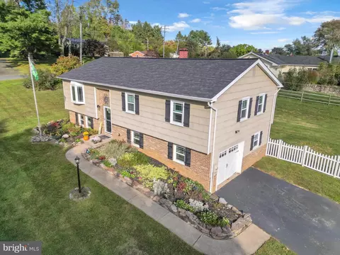 View/Area - 2901 Cornus Way, Joppa, MD 21085 photo 2 of 4