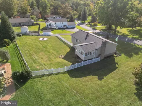 View/Area - 2901 Cornus Way, Joppa, MD 21085 photo 3 of 4