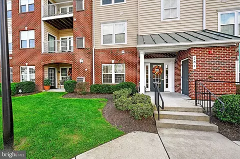 301 Lothian Way #101, Abingdon, MD 21009