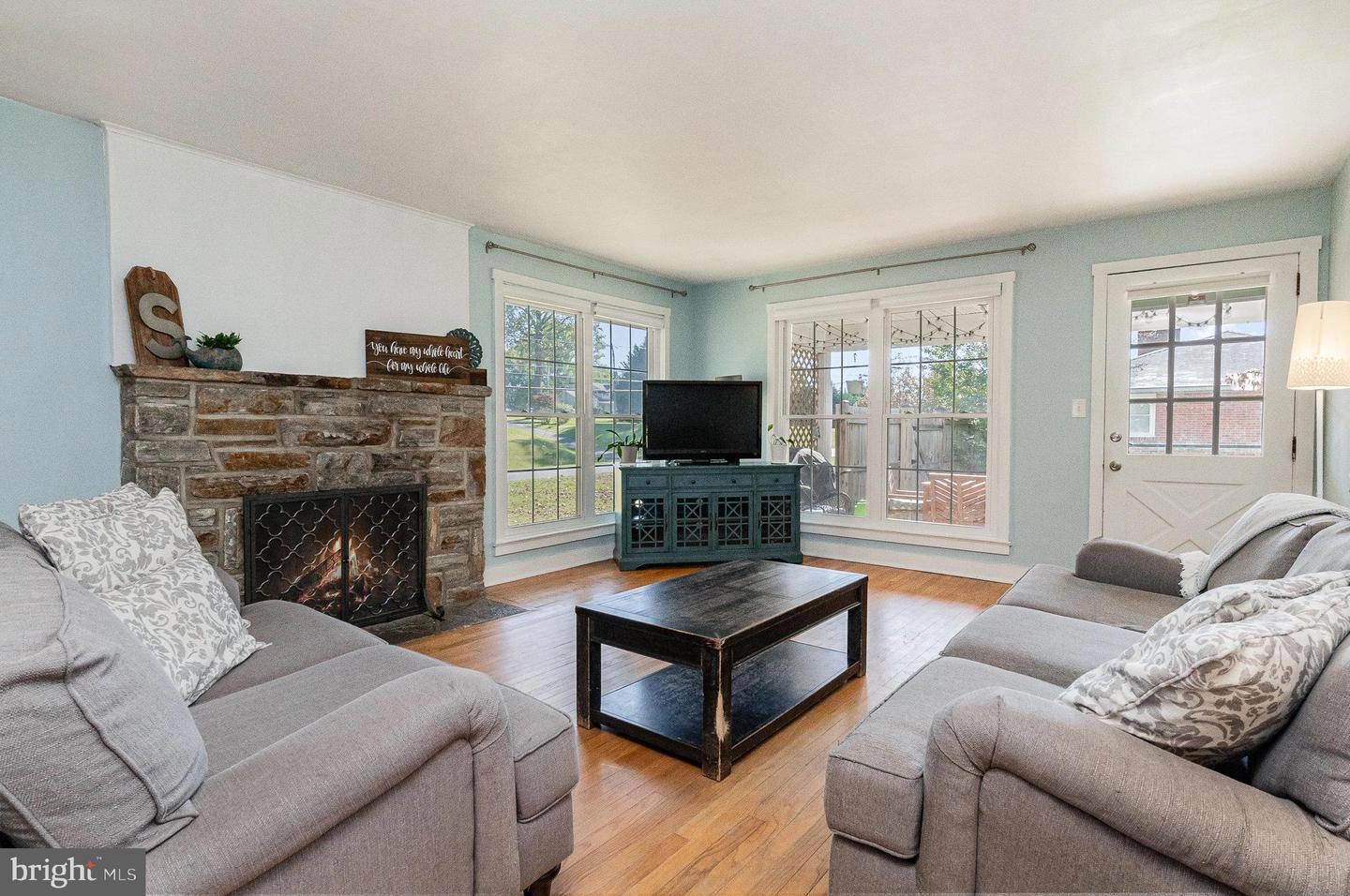 Living - 410 Mountain Rd, Fallston, MD 21047 photo 1 of 3