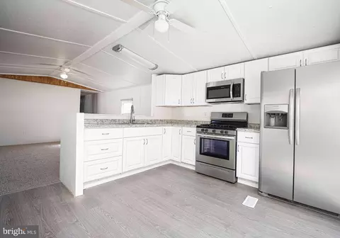 1911 Chipper Dr, Edgewood, MD 21040 photo 6