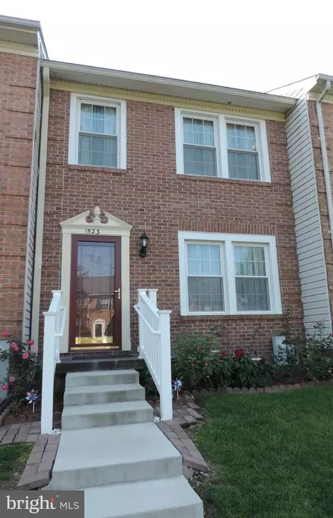 1523 Saint Christopher Ct, Edgewood, MD 21040