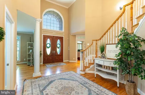 Entry Way - 1606 Angleside Rd, Fallston, MD 21047 photo 3 of 7