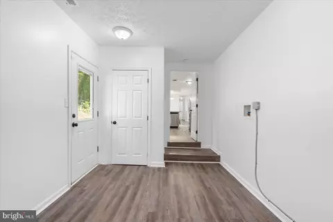 Entry Way - 2806 Harford Rd, Fallston, MD 21047 photo 2 of 2
