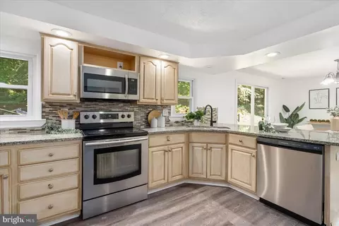 Kitchen - 2806 Harford Rd, Fallston, MD 21047 photo 5 of 6