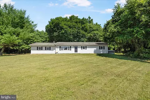Exterior - 2806 Harford Rd, Fallston, MD 21047 photo 1 of 5