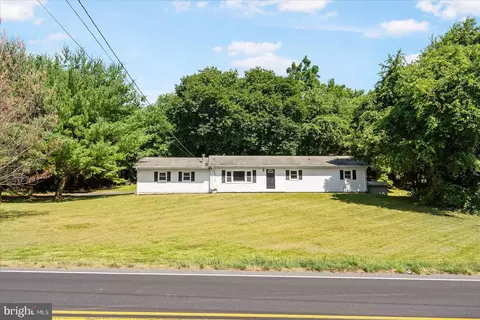 Exterior - 2806 Harford Rd, Fallston, MD 21047 photo 2 of 5