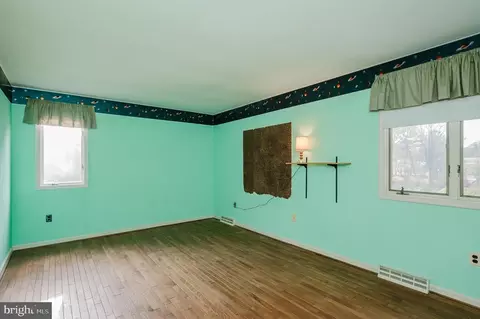 Bedroom - 2602 Greene Ln, Fallston, MD 21047 photo 4 of 8