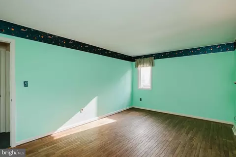 Bedroom - 2602 Greene Ln, Fallston, MD 21047 photo 5 of 8