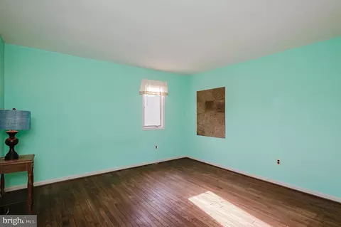 Bedroom - 2602 Greene Ln, Fallston, MD 21047 photo 7 of 8