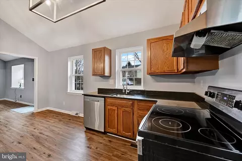 Kitchen - 3034 Sounding Dr, Edgewood, MD 21040 photo 3 of 4