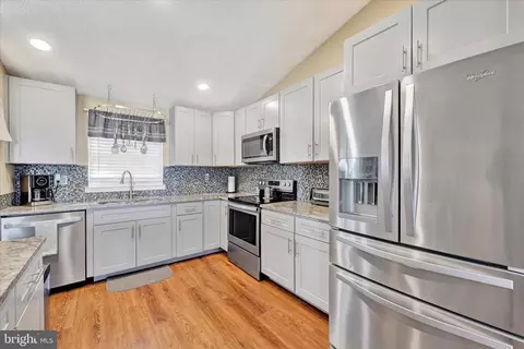 701 Rainbow Ct, Edgewood, MD 21040 photo 11