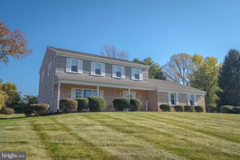 2811 College View Dr, Churchville, MD 21028