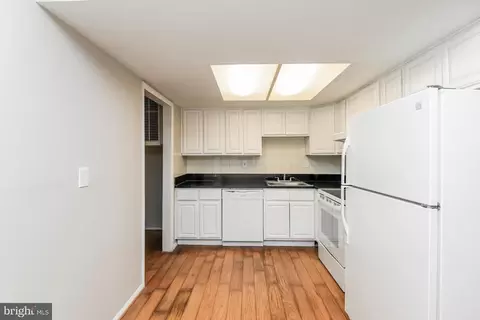 Kitchen - 32 Court Dr, Joppa, MD 21085 photo 1 of 3