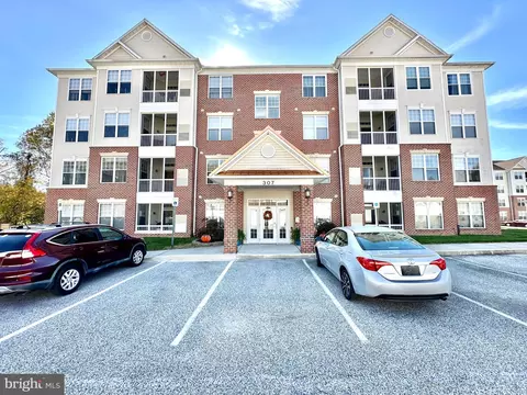 307 Tiree Ct #303, Abingdon, MD 21009