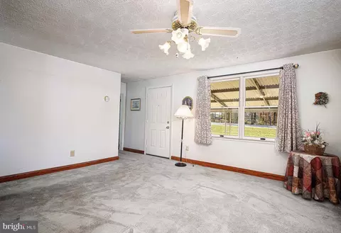 815 Magnolia Rd, Joppa, MD 21085 photo 11