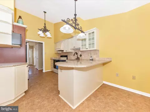 Kitchen - 730 Frans Dr, Abingdon, MD 21009 photo 3 of 7