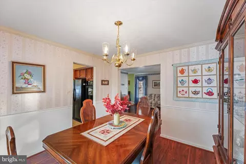 Dining - 3012 Cascade Dr, Abingdon, MD 21009 photo 3 of 4