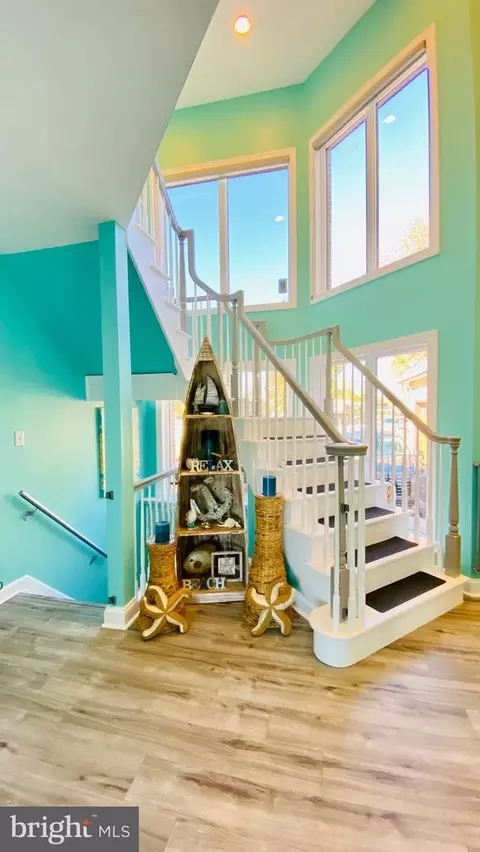 Entry Way - 417 Shore Dr, Joppa, MD 21085 photo 1 of 11
