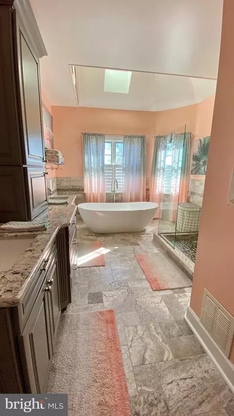 Bath - 417 Shore Dr, Joppa, MD 21085 photo 3 of 7
