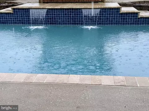 Exterior - 417 Shore Dr, Joppa, MD 21085 photo 6 of 9