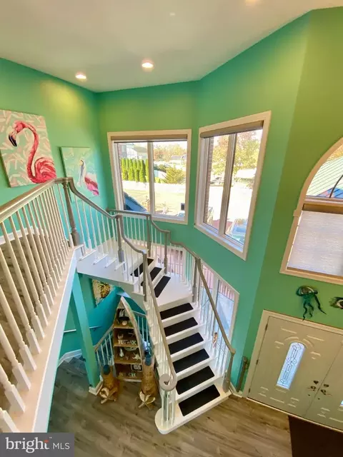 Entry Way - 417 Shore Dr, Joppa, MD 21085 photo 3 of 11