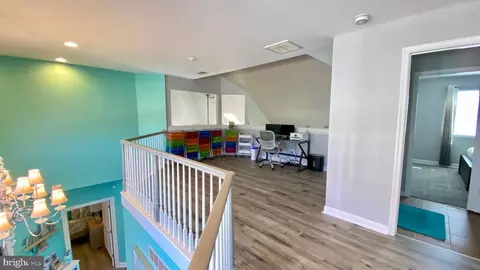 Entry Way - 417 Shore Dr, Joppa, MD 21085 photo 8 of 11