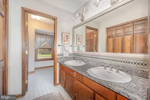 Bath - 1108 Janice Ct, Joppa, MD 21085 photo 1 of 5
