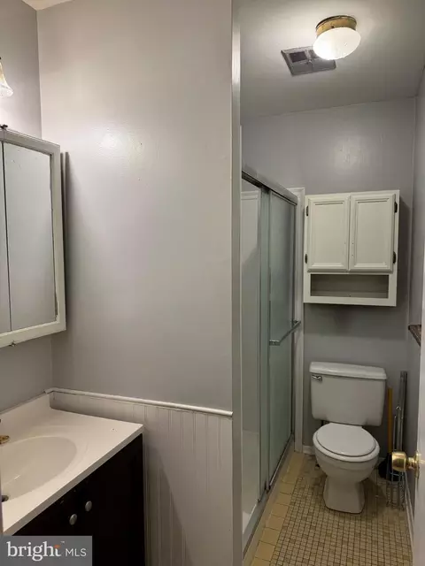 Bath - 3040 Ebbtide Dr, Edgewood, MD 21040 photo 2 of 2