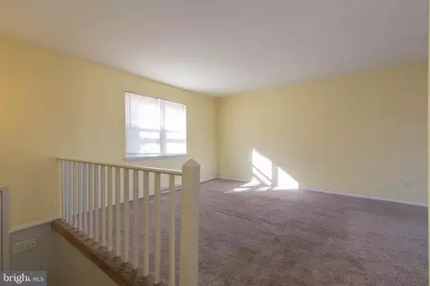 Living - 3040 Ebbtide Dr, Edgewood, MD 21040 photo 10 of 10