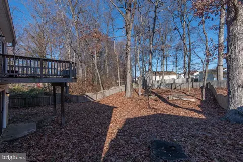 Exterior - 3040 Ebbtide Dr, Edgewood, MD 21040 photo 5 of 8