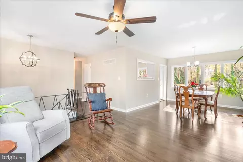 Entry Way - 3729 Sewell Rd, Abingdon, MD 21009 photo 1 of 6