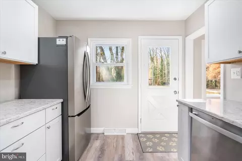 Entry Way - 3729 Sewell Rd, Abingdon, MD 21009 photo 5 of 6