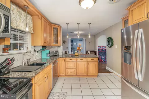 Entry Way - 2312 Harmony Ter, Fallston, MD 21047 photo 5 of 5